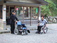 Medium_01　車いす貸し出し